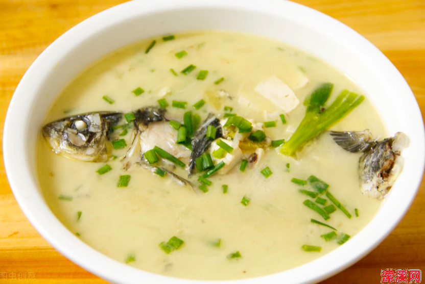 详细阅读:草鱼汤的做法大全,草鱼汤就该这样做鲜美无腥味 草鱼汤的做法大全,草鱼汤就该这样做鲜美无腥味