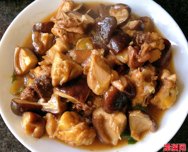 白酒头曲是什么意思,一文带你深入了解白酒头曲的含义