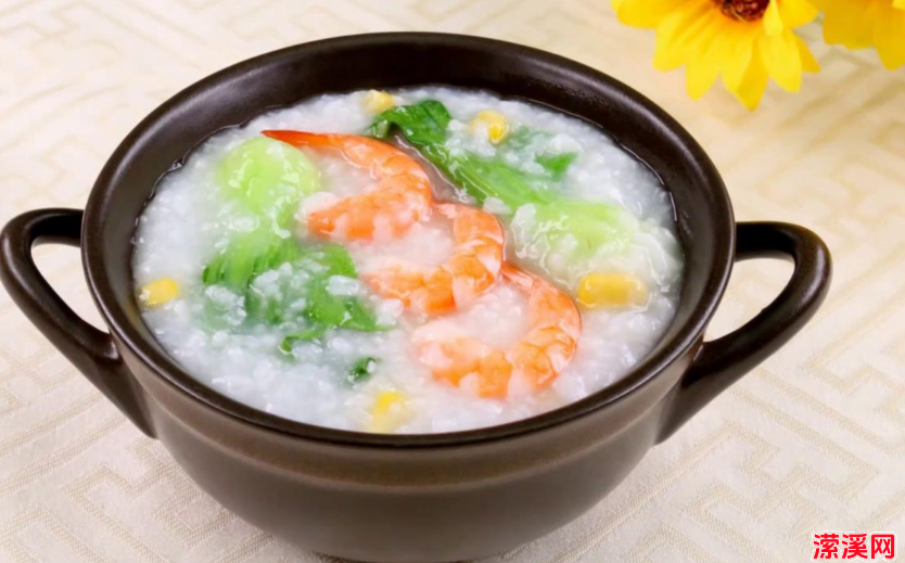 详细阅读:生滚鲜虾粥的做法,料超足鲜到炸裂的自制鲜虾时蔬粥 生滚鲜虾粥的做法,料超足鲜到炸裂的自制鲜虾时蔬粥