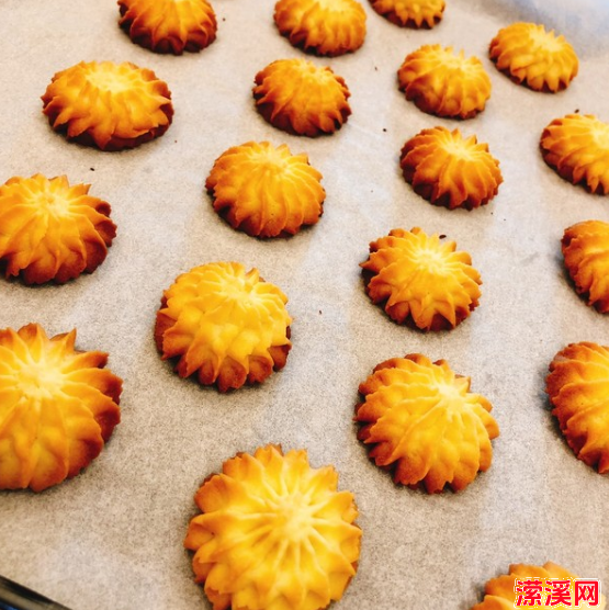 详细阅读:奶油曲奇饼干的做法,用了6年的私房曲奇方法分享给你 奶油曲奇饼干的做法,用了6年的私房曲奇方法分享给你