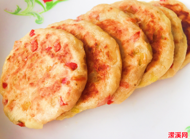 香酥土豆饼的家常做法，3天不吃就馋这个土豆饼