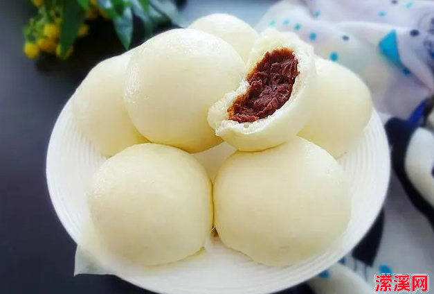 详细阅读:家常菜豆包+肉丝炒绿豆芽+肉片炒双豆 家常菜豆包+肉丝炒绿豆芽+肉片炒双豆