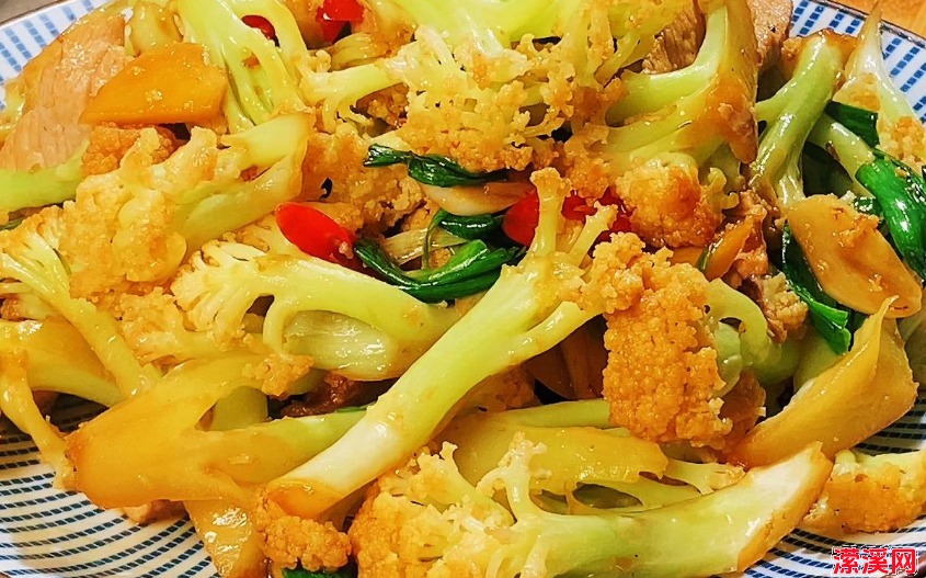 炝到你流眼泪，辣到你怀疑人生的花菜来了