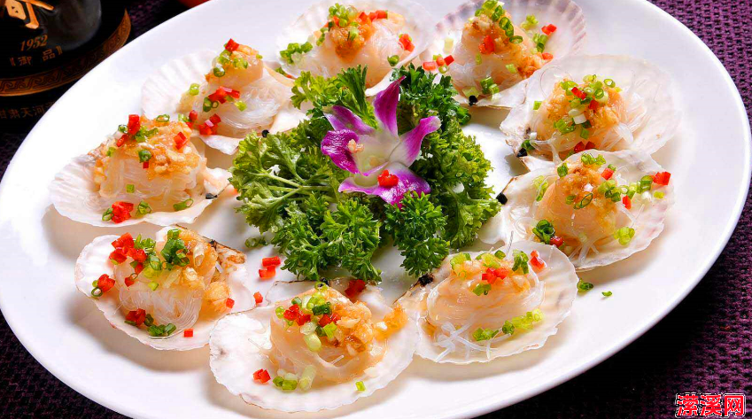 详细阅读:爱吃扇贝的一定要收藏,教你做正宗的蒜蓉粉丝蒸扇贝 爱吃扇贝的一定要收藏,教你做正宗的蒜蓉粉丝蒸扇贝