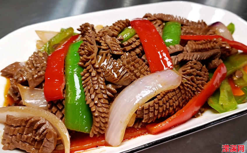 教你做爆炒腰花，三分钟学会，鲜咸香脆