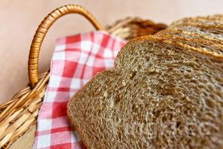 黑芝麻治疗脱发吗，女人每天吃一勺黑芝麻