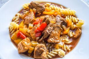 鲜香菇和什么菜搭配炒着吃好吃呢,鲜香菇和什么炒最佳