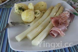 鱿鱼怎么做好吃又简单的家常做法鱿鱼应该怎么做才好吃呢？