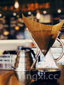 品鉴精酿白酒真假之道:从色泽、香气、口感全方位甄别