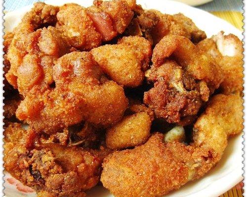 香酥炸鸡块,香酥炸鸡块的做法和配料
