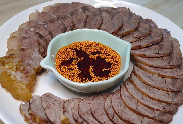 卤牛肉的家常做法,自制卤牛肉的家常做法