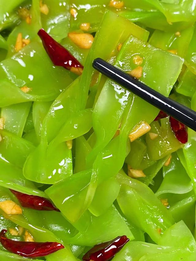 莴笋怎么凉拌好吃又简单,莴笋怎么凉拌好吃简单做法视频