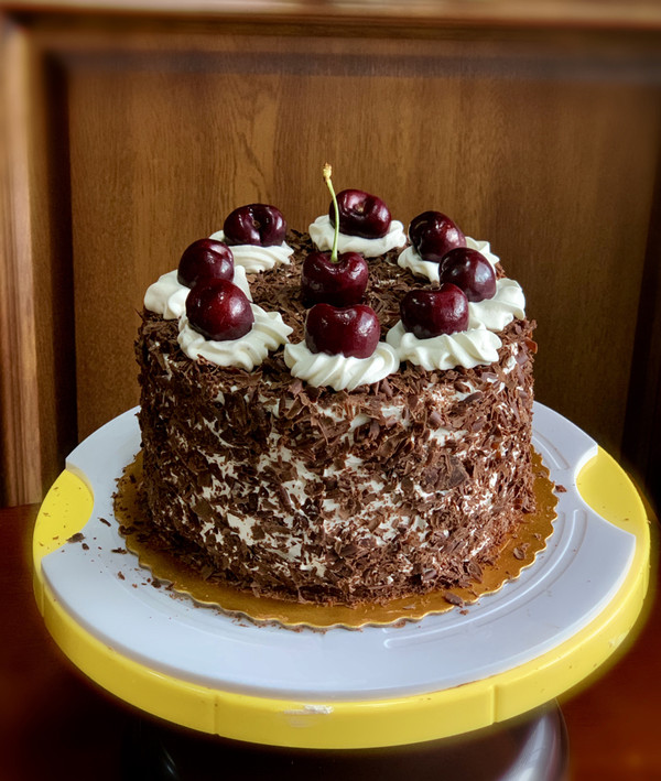 黑森林蛋糕的特殊寓意,黑森林蛋糕